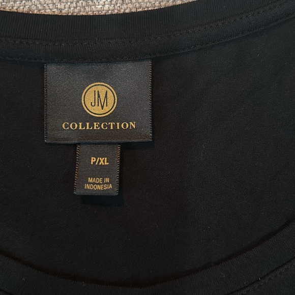 Ladies petite XL black 3/4 length top - Picture 2 of 4